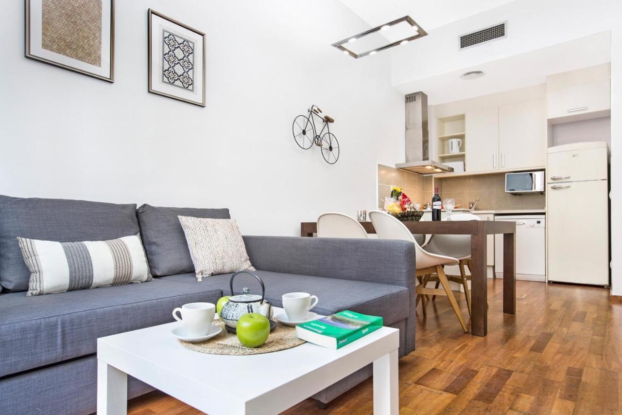 Stay U-Nique Apartments Balmes Barselona Dış mekan fotoğraf