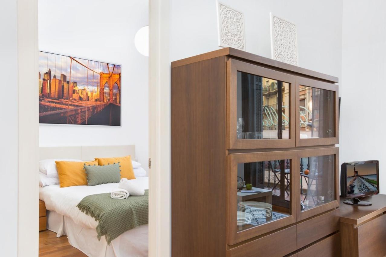 Stay U-Nique Apartments Balmes Barselona Dış mekan fotoğraf